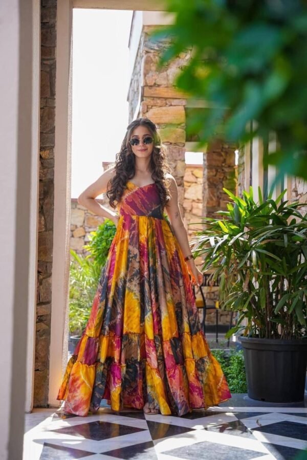 Tie-Dye Sleeveless Dress In Luxurious Faux Georgette