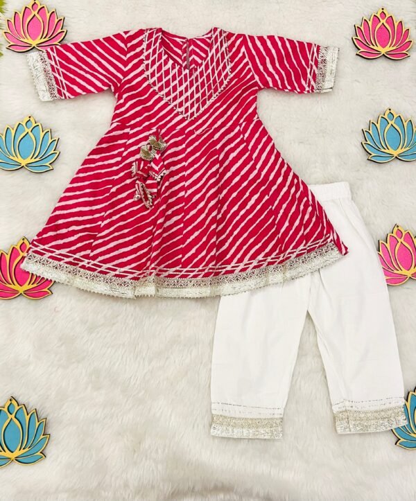 Lehariya Festive Kurti Set